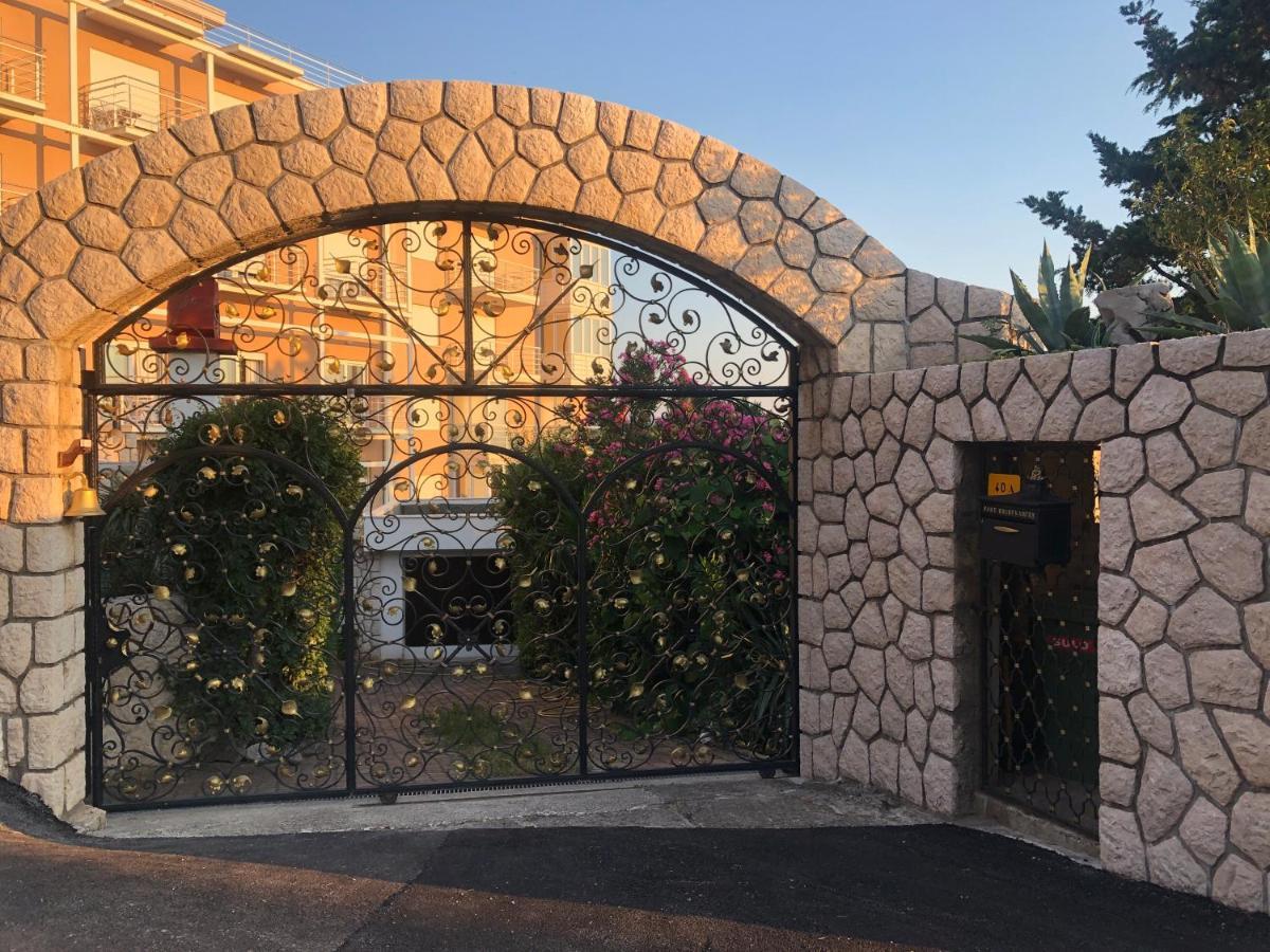 La Villa - Beach House & Rooms Crikvenica Dış mekan fotoğraf